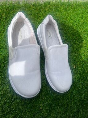 Hawkwell White Slip-On Women's Shoes